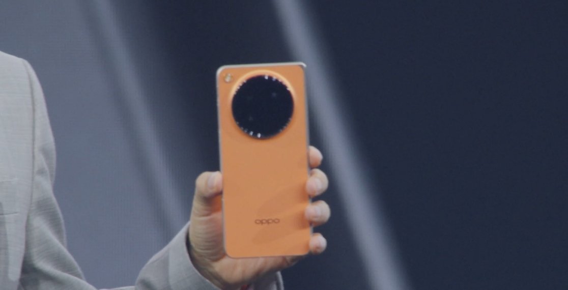 OPPO Find N6折叠厚 8.93mm，重 225g，金橙、原钛、深黑 3