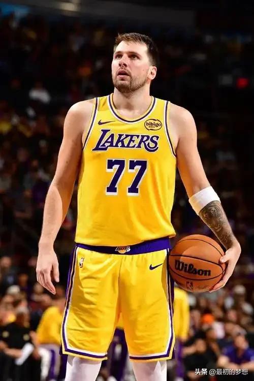 NBA本赛季控卫实力排名！大家应该没意见吧？

1. 亚历山大
 
攻防一体、M