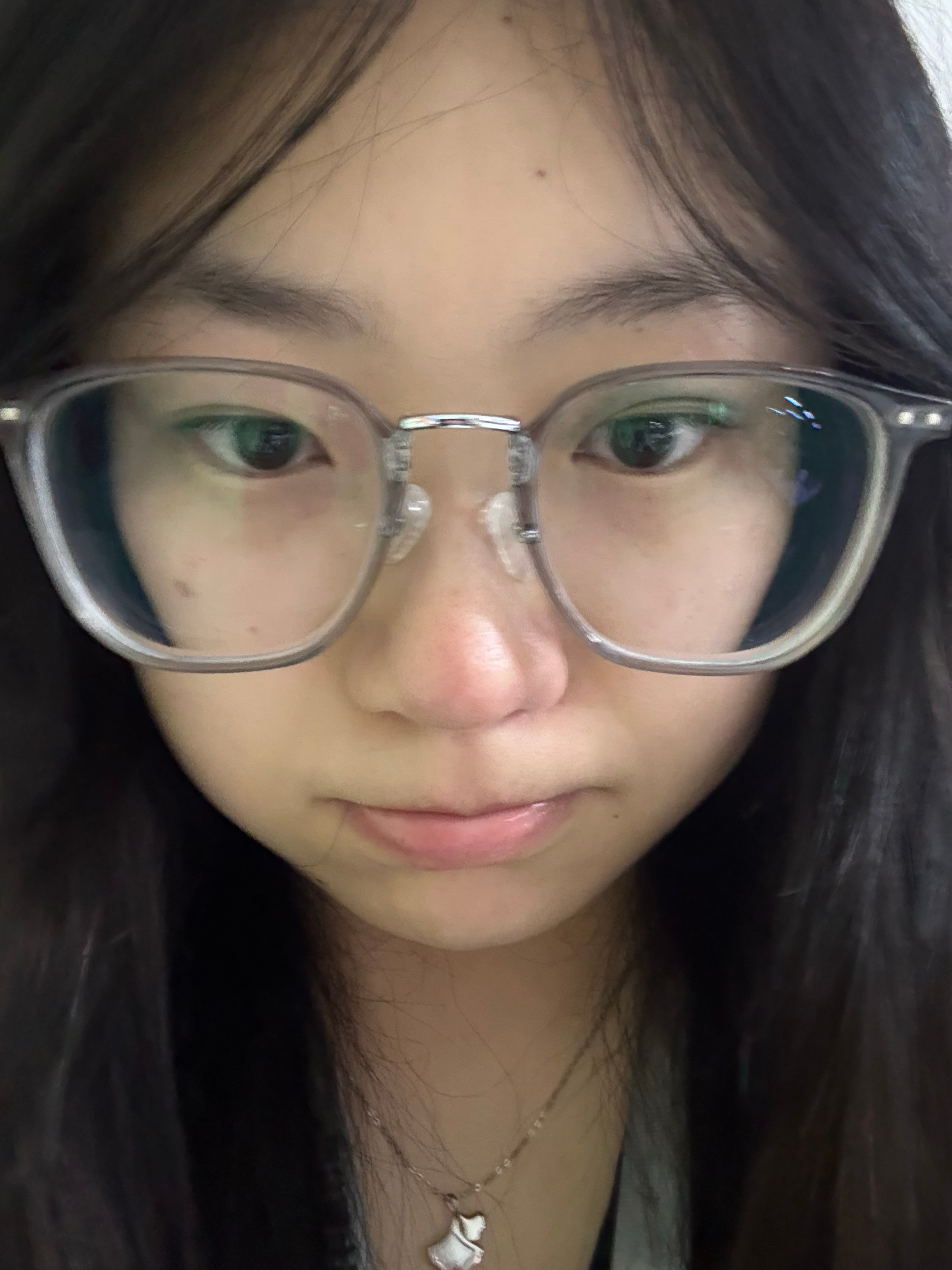 我素颜怎么这么白。🌚🌚 
