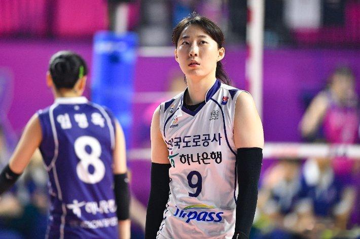 国际排坛动态韩国女排高速公路公社为啥这么想不开，要鹅姐？ 坊间传闻：由于光州储蓄