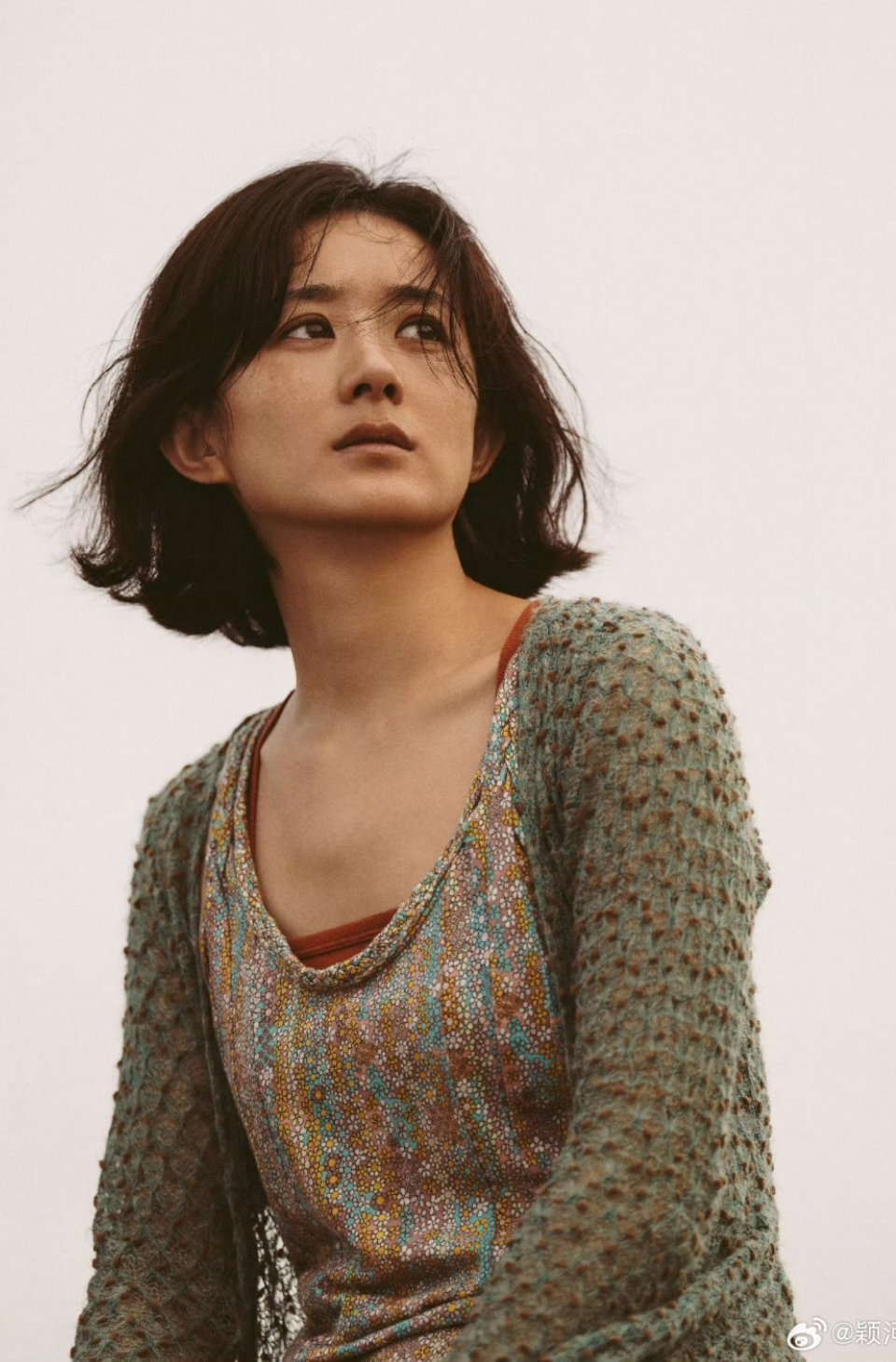 赵丽颖不定时颖业第七期现在这种状态也不进组，真让粉丝心慌慌哦！ 