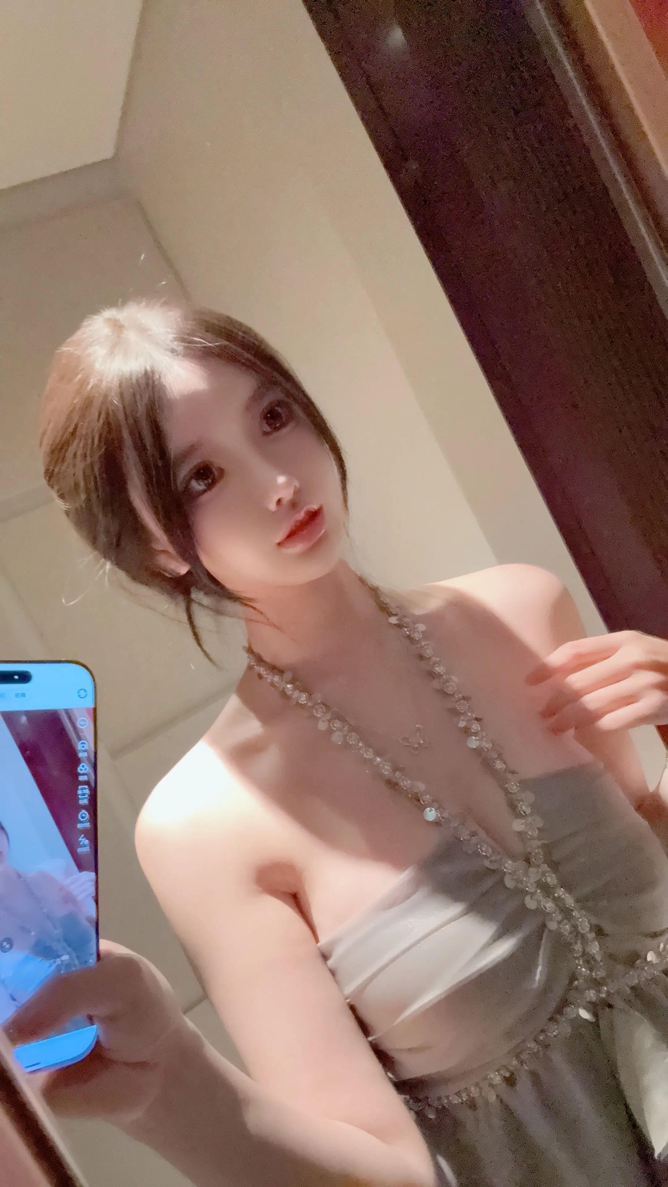 我是一个脆弱的女人。