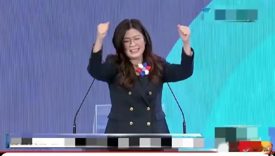 郑丽文上台，地方大佬集体缺席，马英九默默擦2025年11月1日，国民党在台北召开