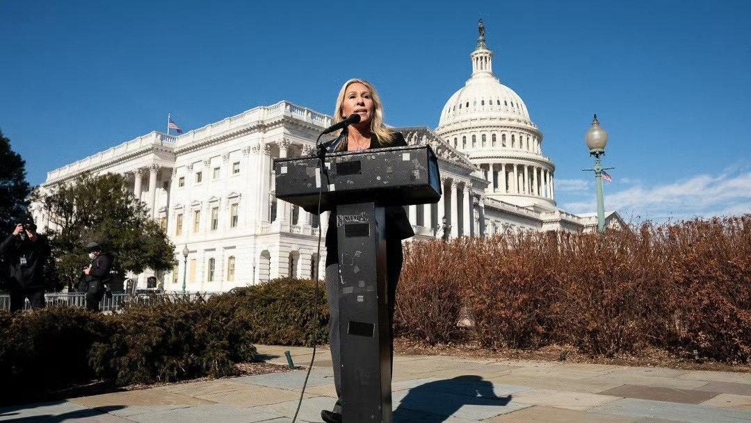 众议员格林指责特朗普突袭马杜罗，她说，当年庆祝推翻萨达姆，后来庆祝推翻卡扎菲，胜