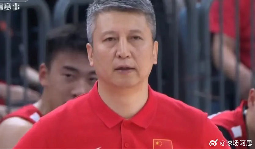 中国男篮73-92不敌日本，输球的5大责任人！1，赵继伟，投篮7中1！得分不行，