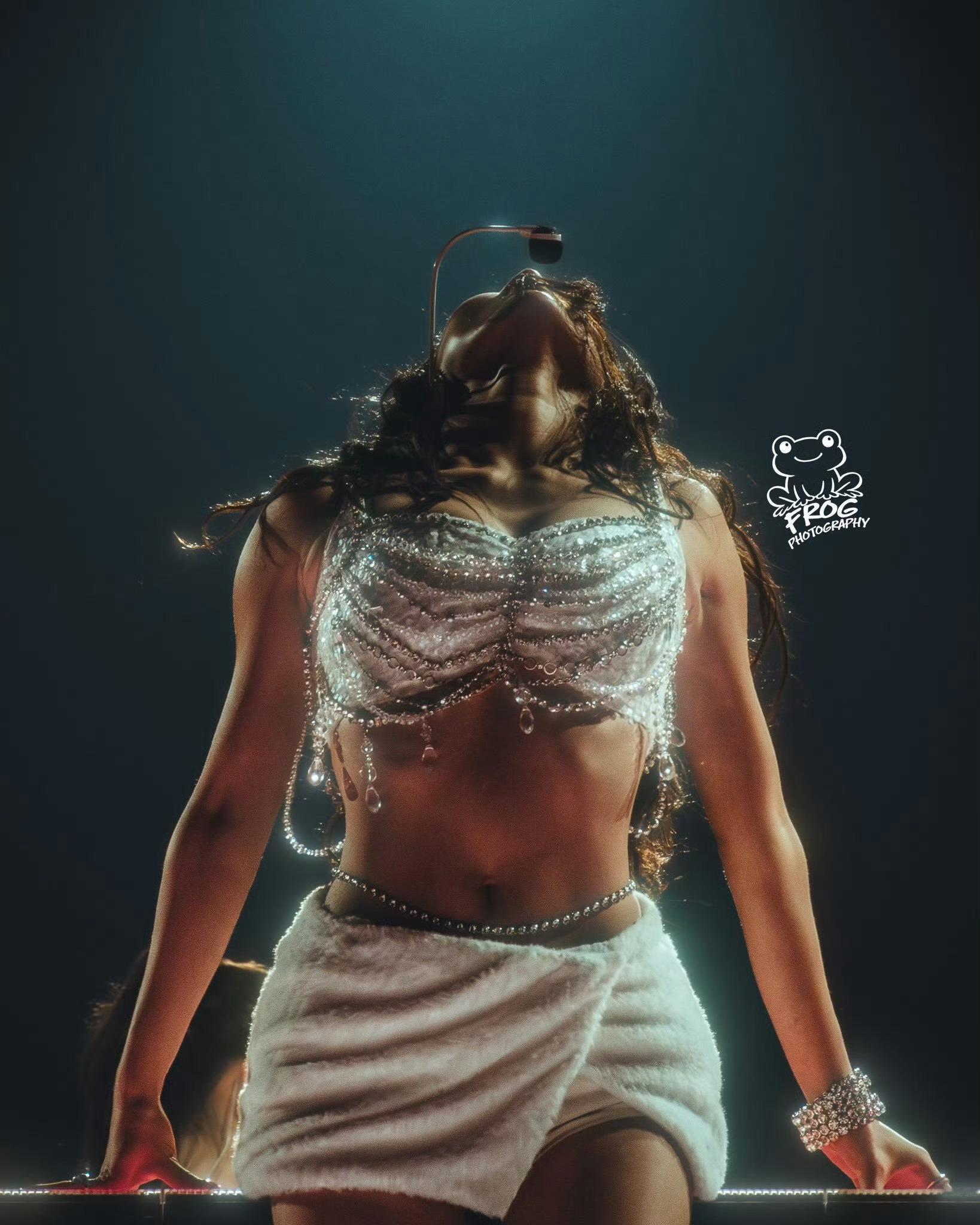 投稿【朴志效】女武神☀️ 