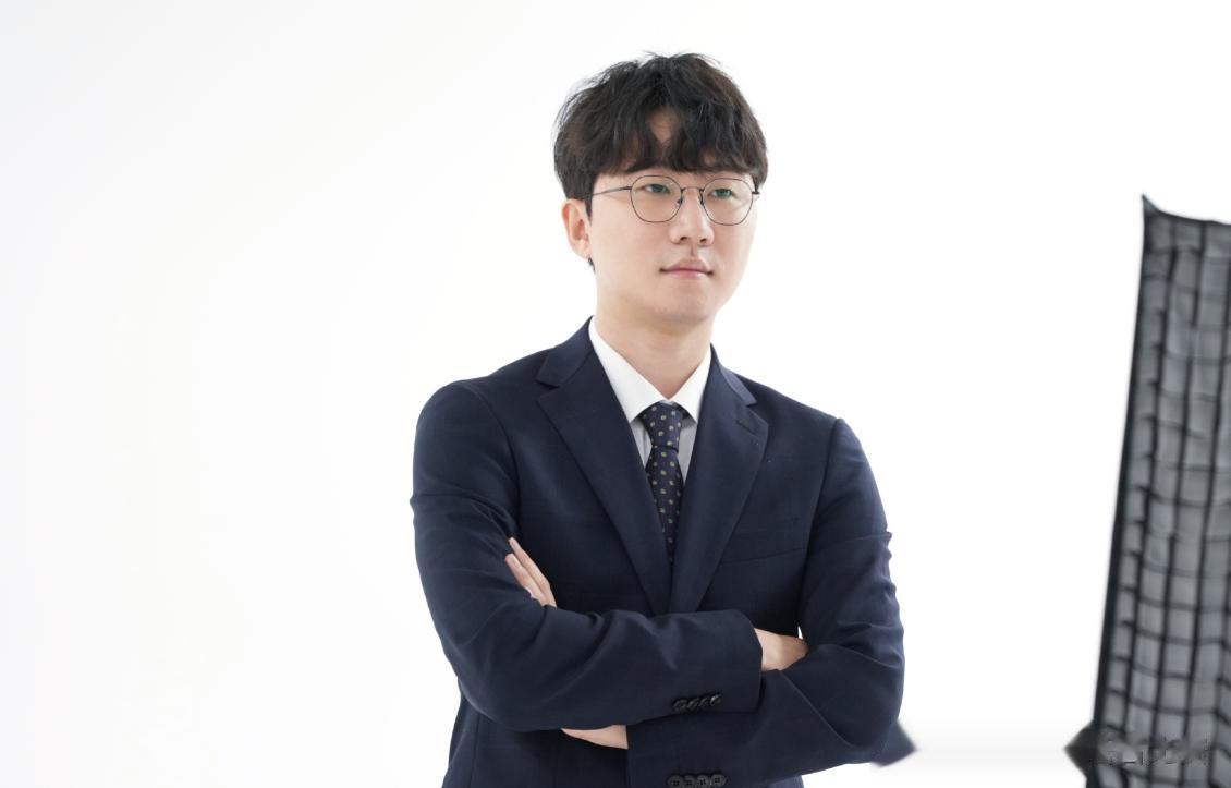#英雄联盟s13#WBG最C的是教练？Daeny带领不同战队晋级S赛决赛！

2