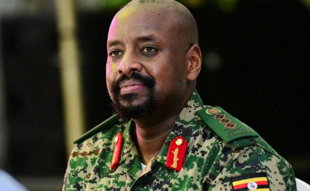 【乌干达力挺以色列，放话打伊朗】

乌干达总统穆塞韦尼之子、军方领袖凯内鲁加巴，