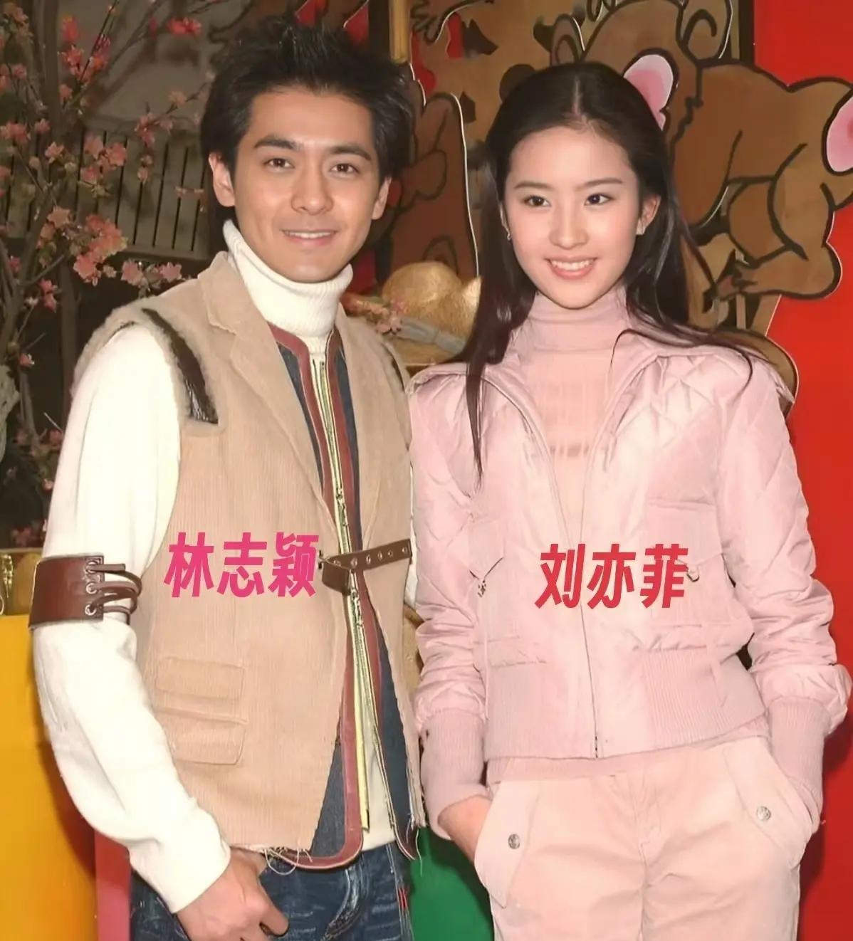 看到林志颖和刘亦菲当年的同框照，我真是恍如隔世。
一个49岁的林志颖，居然还能顶