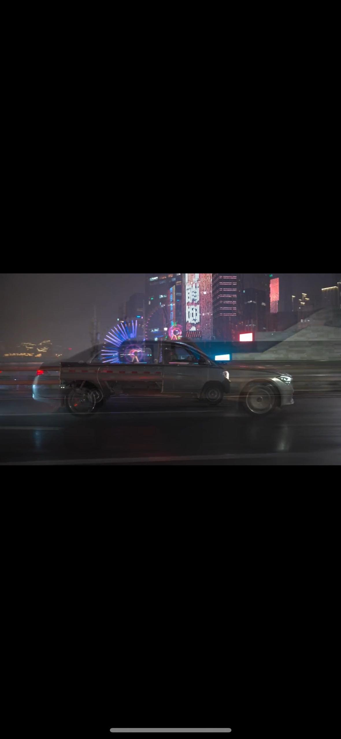 我看到了一辆迈巴赫和来时路