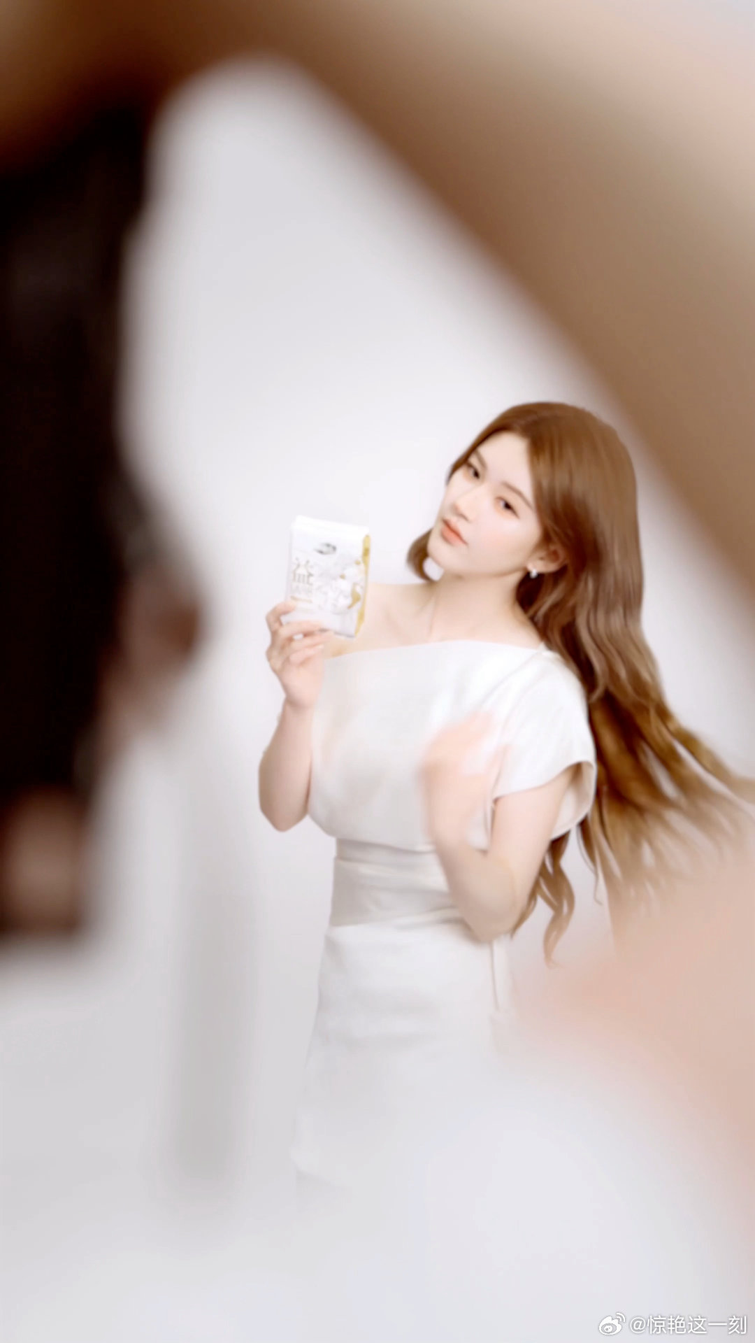 赵露思自由点全球品牌代言人 可甜可元气，可温柔可坚定，这就是赵露思的魅力吧！风格