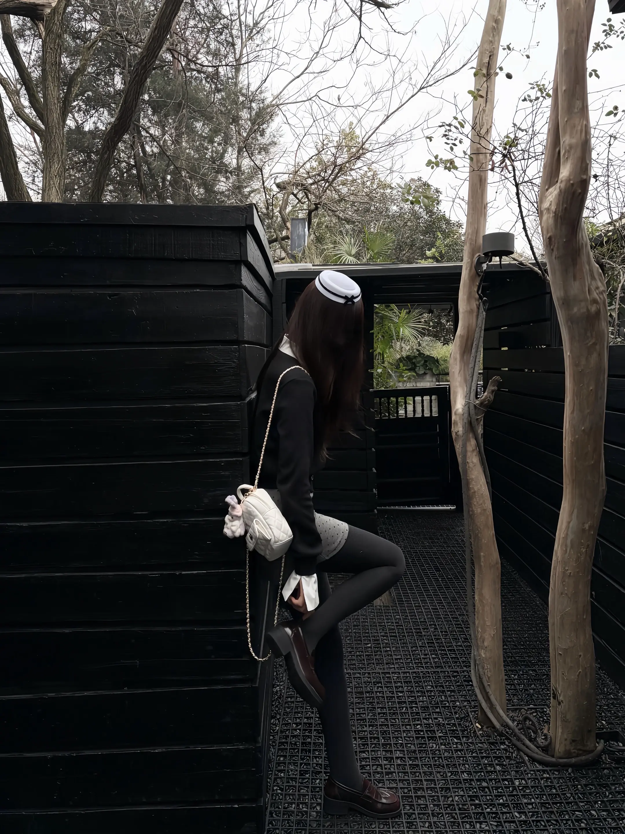 如果逃避能够让你感到轻松 那我来帮你收拾行李