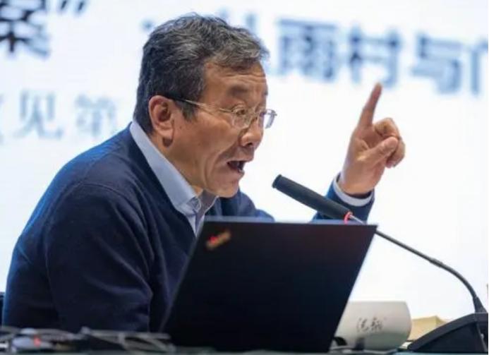 我们对死亡的害怕，怕的是什么？复旦大学王德峰教授一针见血：“其实不是怕死的时候的