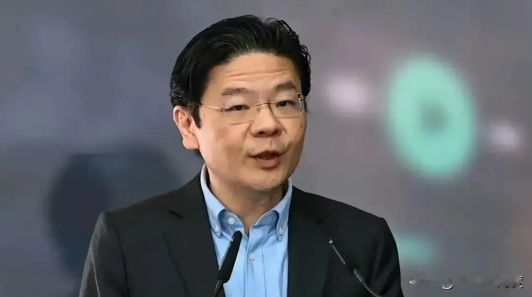 坐不住了！新加坡表态！
 
先把话摆正，最近黄循财在公开场合的说法，确实让新加坡