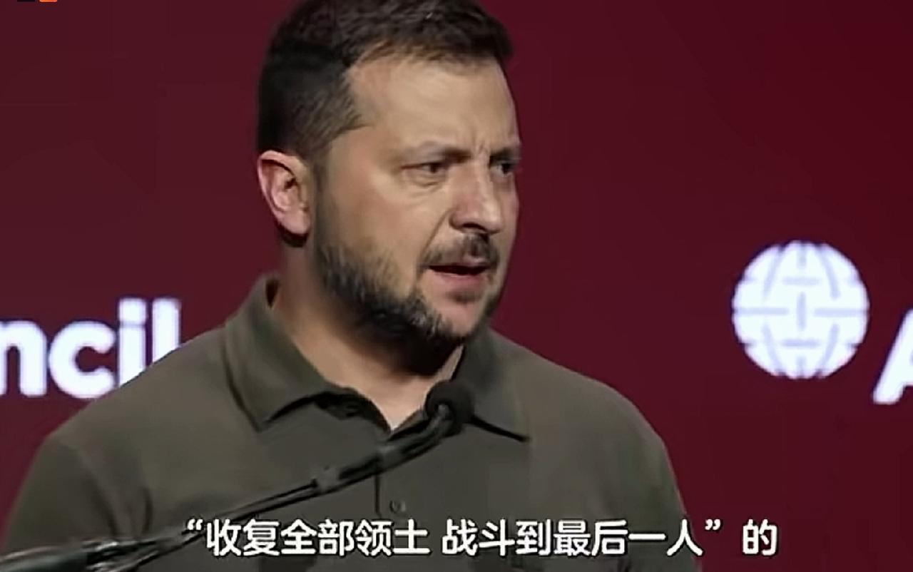 10月22日，乌克兰总统泽连斯基接受媒体采访时，含着眼泪谈俄乌冲突带来的沉重负担