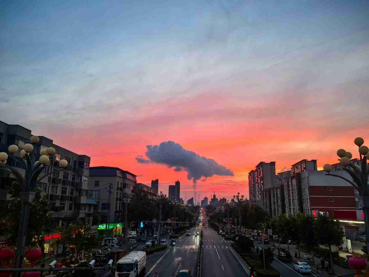 我的今日状态：😁轻松愉快
我这里的天气：☀️晴天