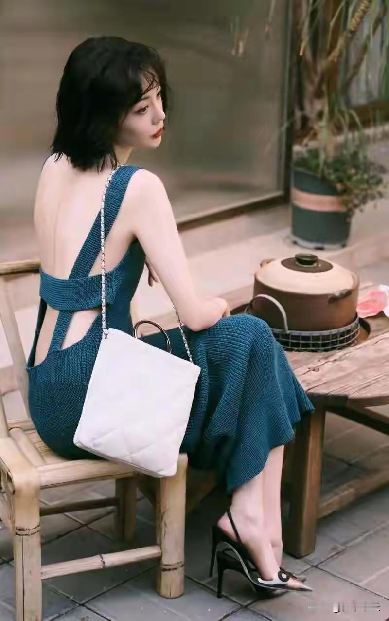 挺好！美，但不腻……