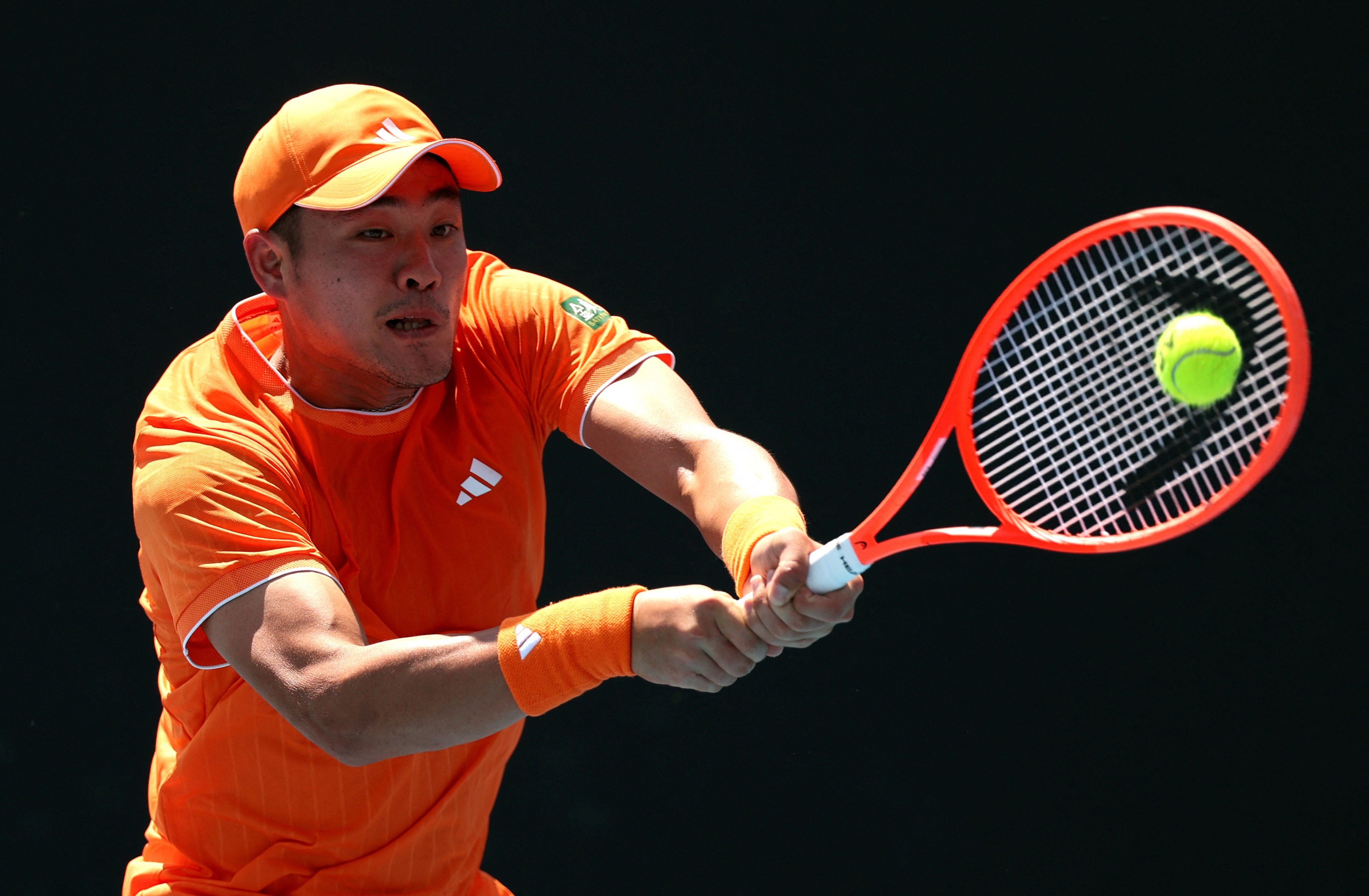 澳网男单今日赛果：吴易昺3-1纳尔迪，辛纳、穆塞蒂均晋级次轮