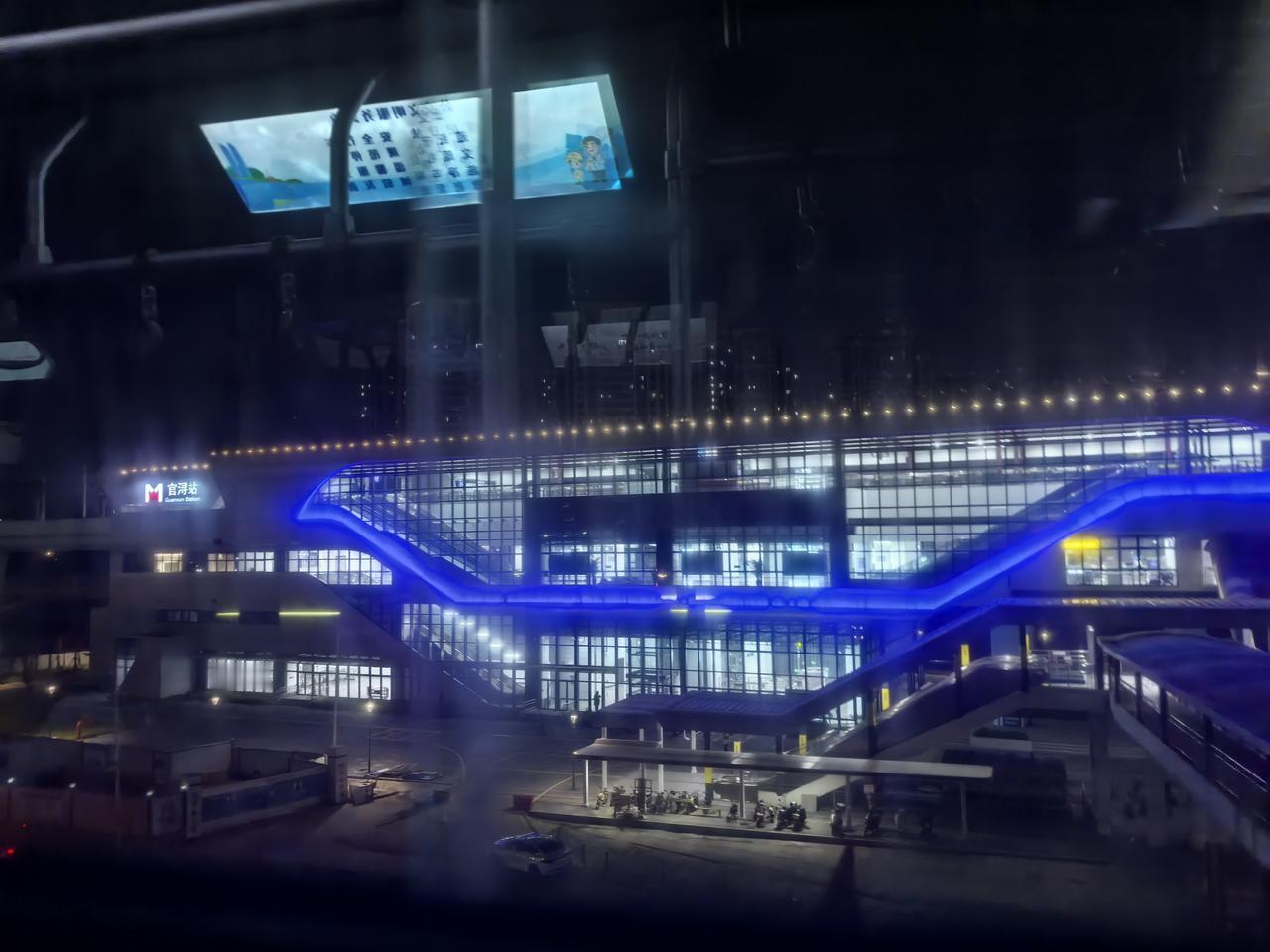 BRT，地铁4号、6号的换乘站——官浔地铁站，未来去北站去机场就靠它了！