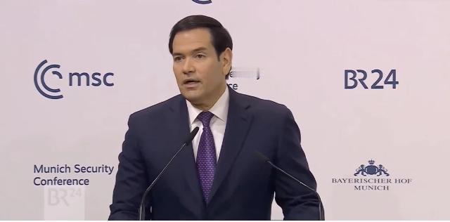 卢比奥在慕尼黑安全会议上的感人发言“美国是欧洲的孩子”，欧洲一部分人确实感动的不