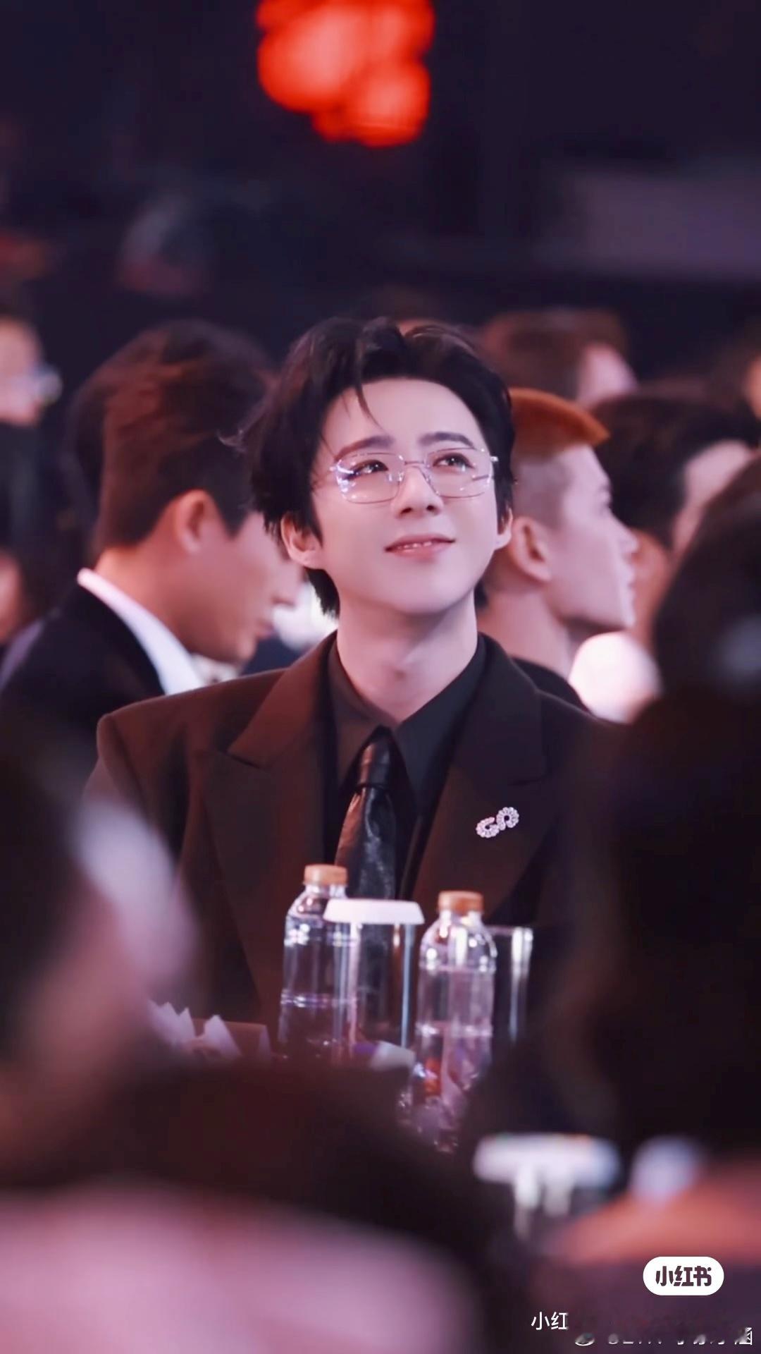 摩登兄弟刘宇宁新歌有去无回 | 腾讯音乐由你榜 | 摩登兄弟有去无回 扑通扑通 