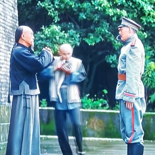 《江海潮生》里，张謇这角色太圈粉了！武昌起义后，当时局势那叫一个紧张，百姓的命就