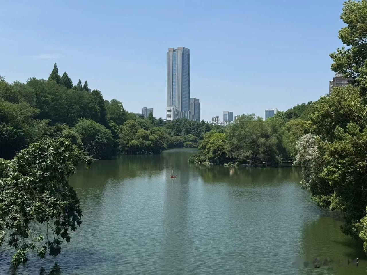 赤阑桥，因南宋词人姜夔，而闻名的文化名桥～
银河公园