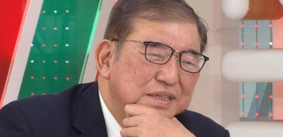 11月23日，日本前首相石破茂在接受采访时谈及了对高市早苗涉台谬论，以及对当前中