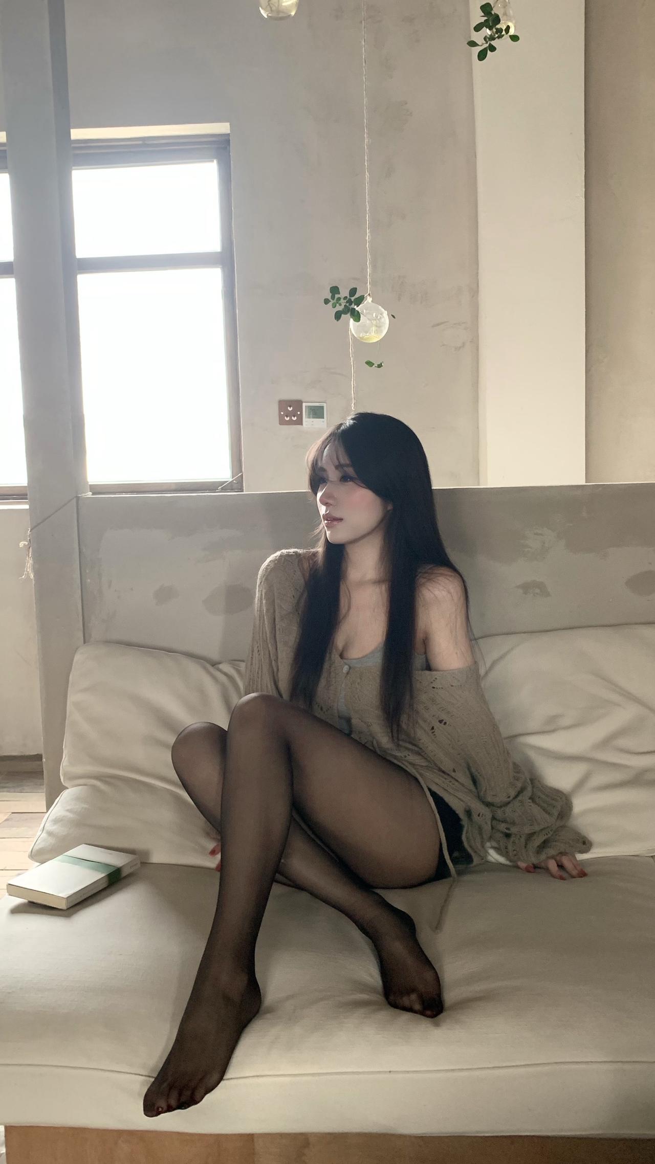 他们说感情里冷漠的一方才是赢家 可我不想与你一较高下

ootd 穿搭 今天穿什