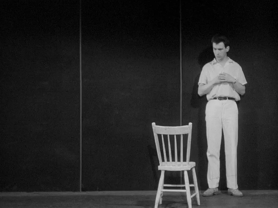 早安🌞今天是诺曼·麦克拉伦诞辰112周年。图：《椅子的故事》（1957） 