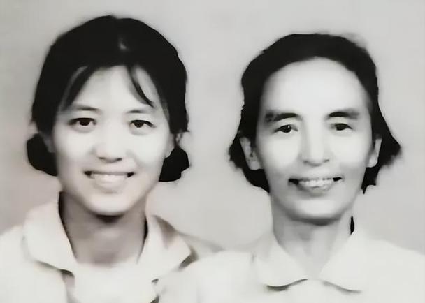 1940年，叶飞正睡觉，参谋忽然敲门，说泰州城来了一挺漂亮的女的，一定要见他。美