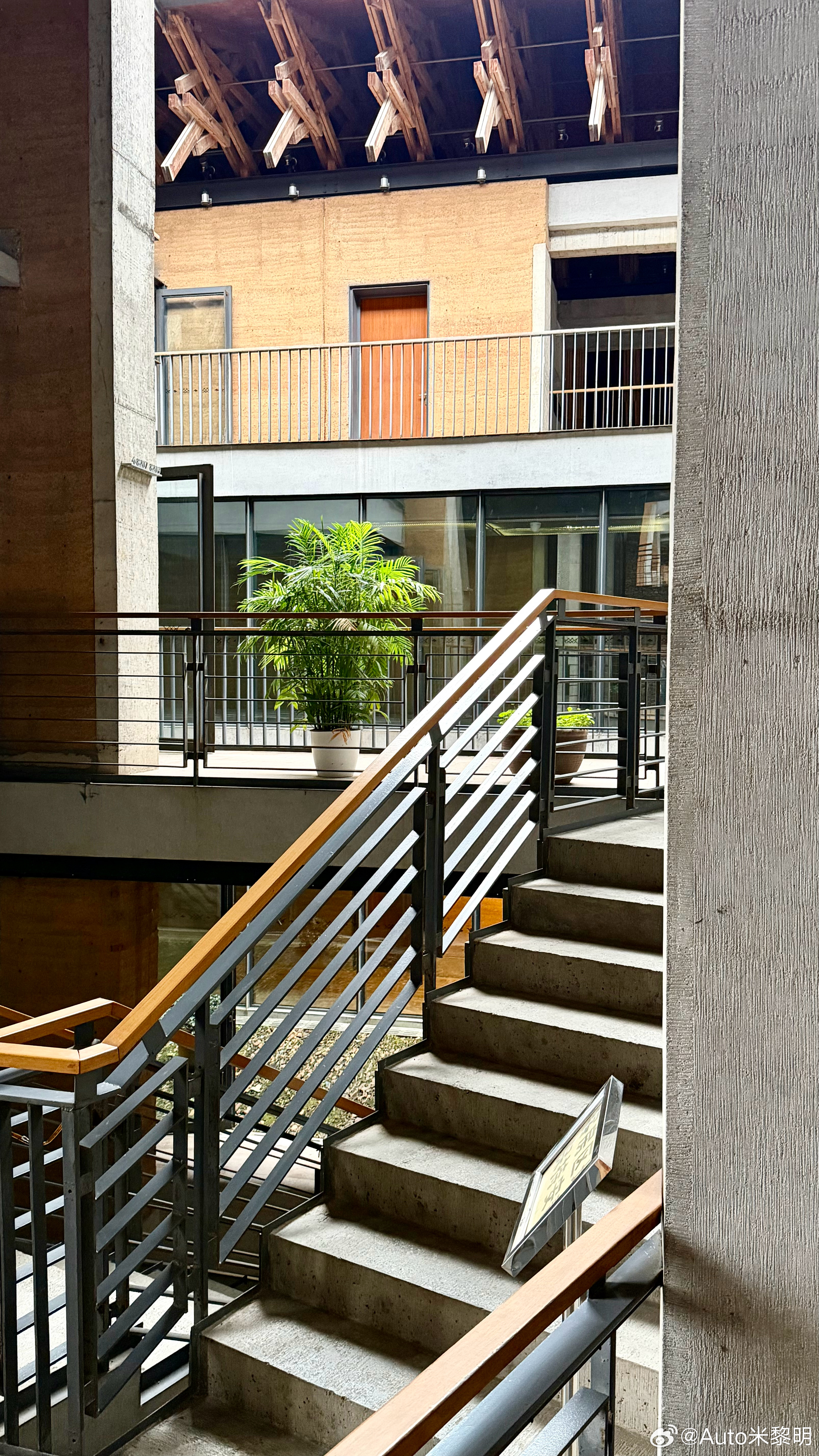 蒙蒙细雨  绵细如织不寻终点  以终为始 ​​​