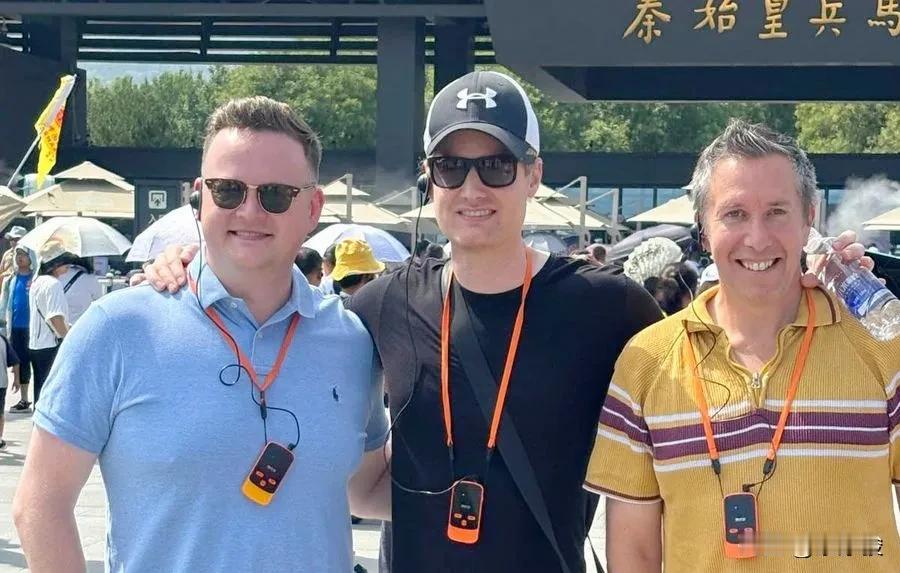 到西安参赛，秦始皇兵马俑怎么也要抽空去看看吧。尽管肖恩·墨菲、尼尔·罗伯逊和多米