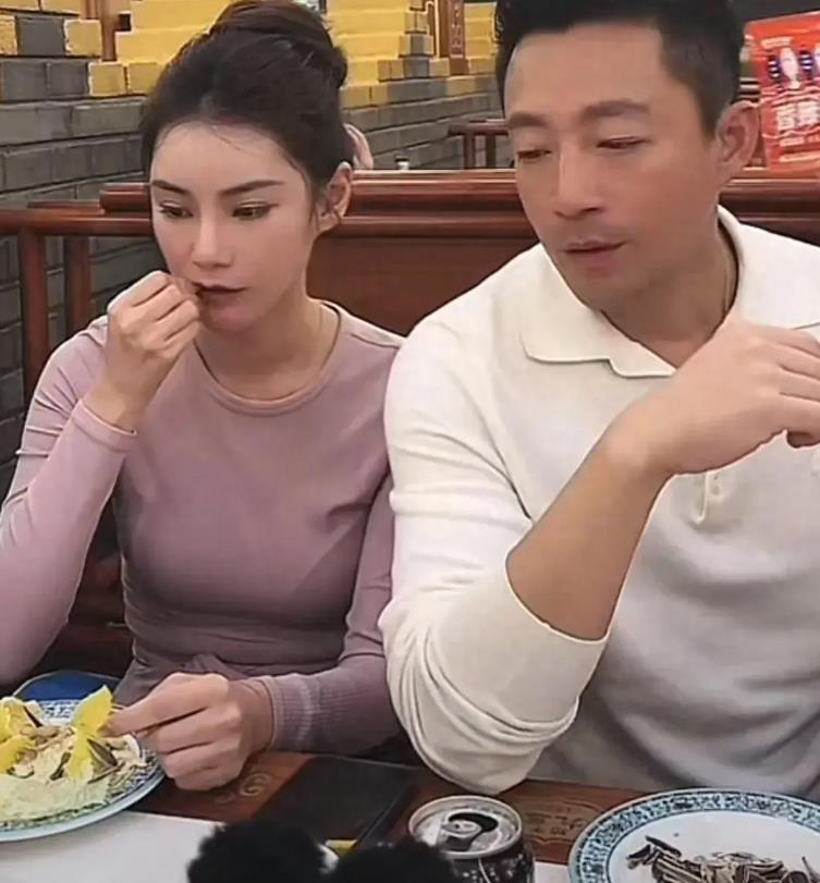 马筱梅就是很懂事，很体贴，会照顾人的那种性格的女生，两口子之间互相尊重，有什么卑