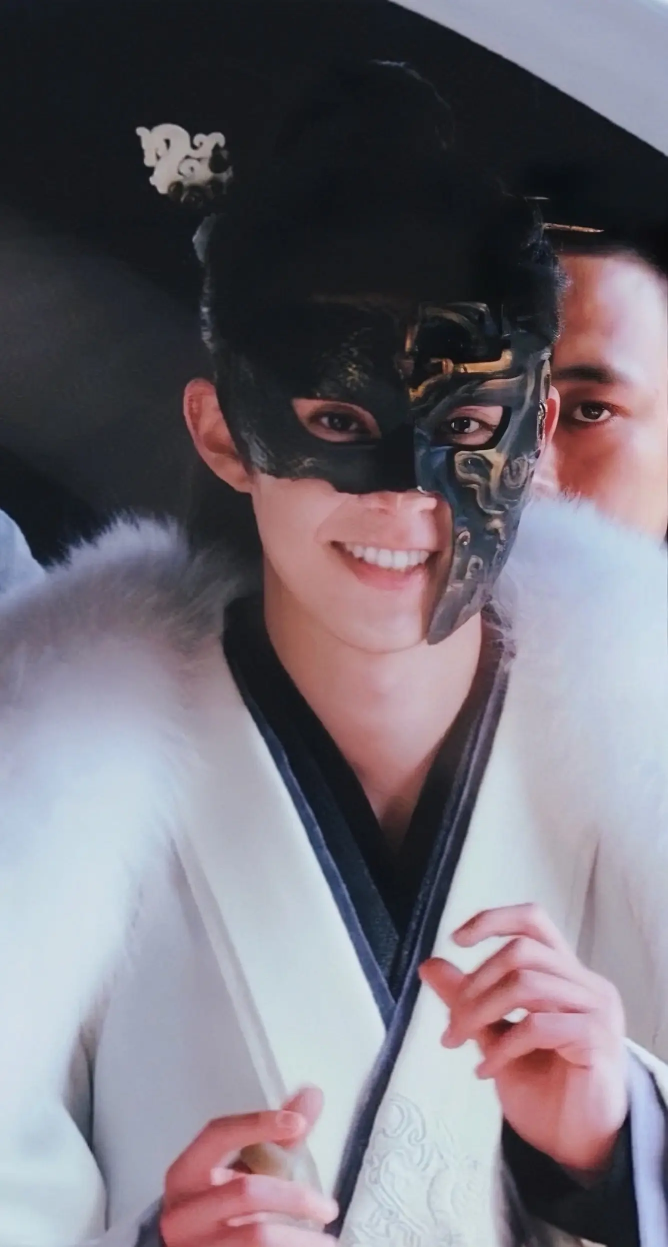 白色新衣服 好美