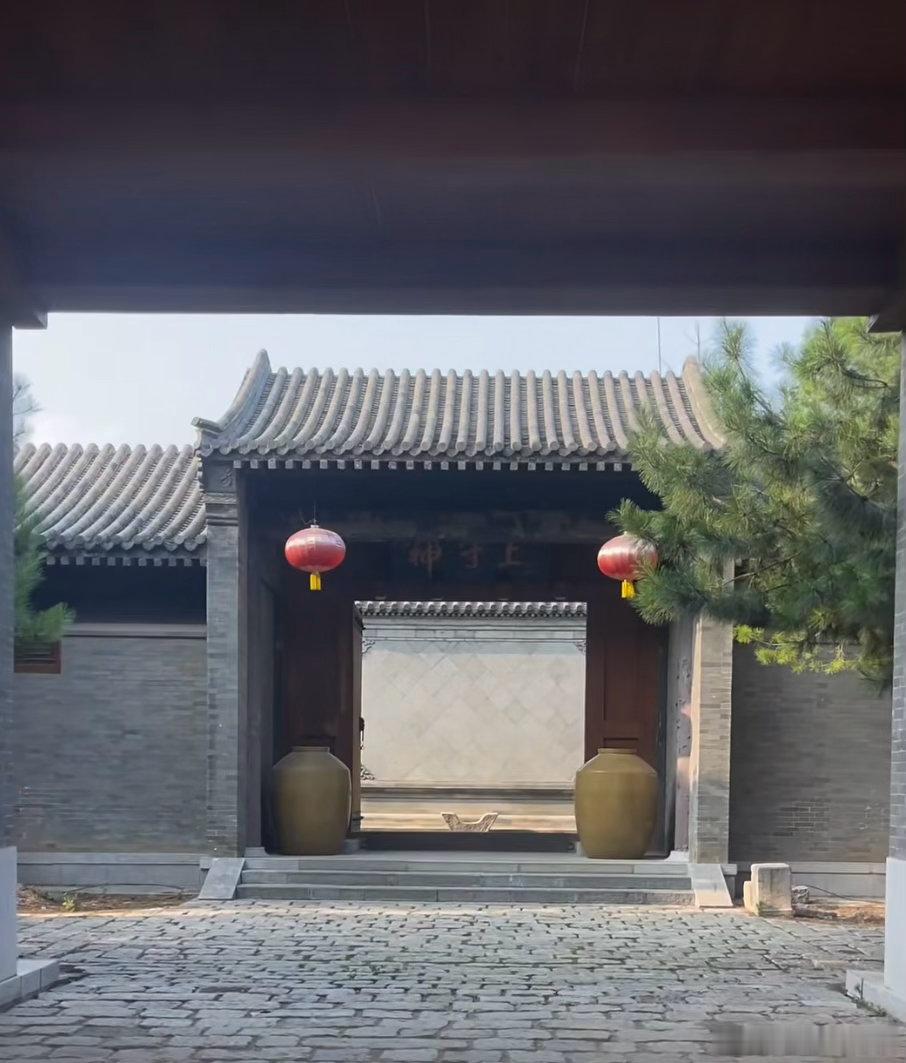 安茶1945年停产，90年代复产，几十年以上的老安茶基本都是故事！90年代和二千