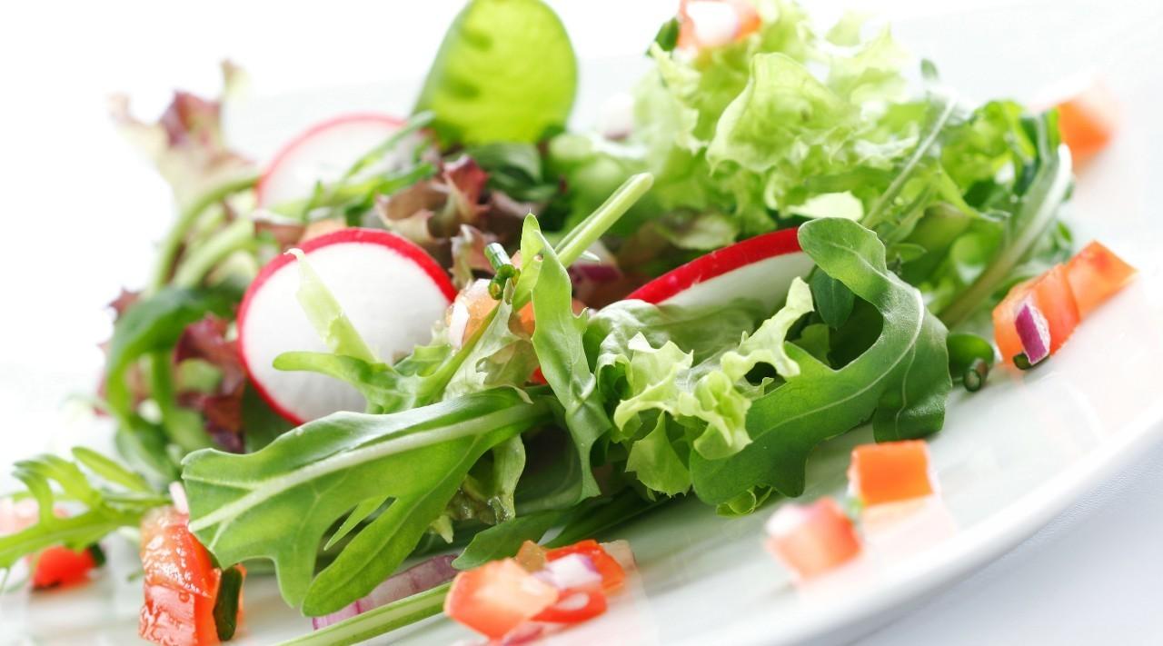 低密度脂蛋白高，不是吃素就能降下来的，务必做好这四件事

