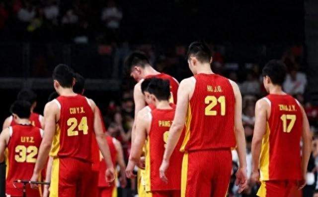 70-79再输伊朗仅第四！媒体炮轰主帅失控，崔永熙沉默了