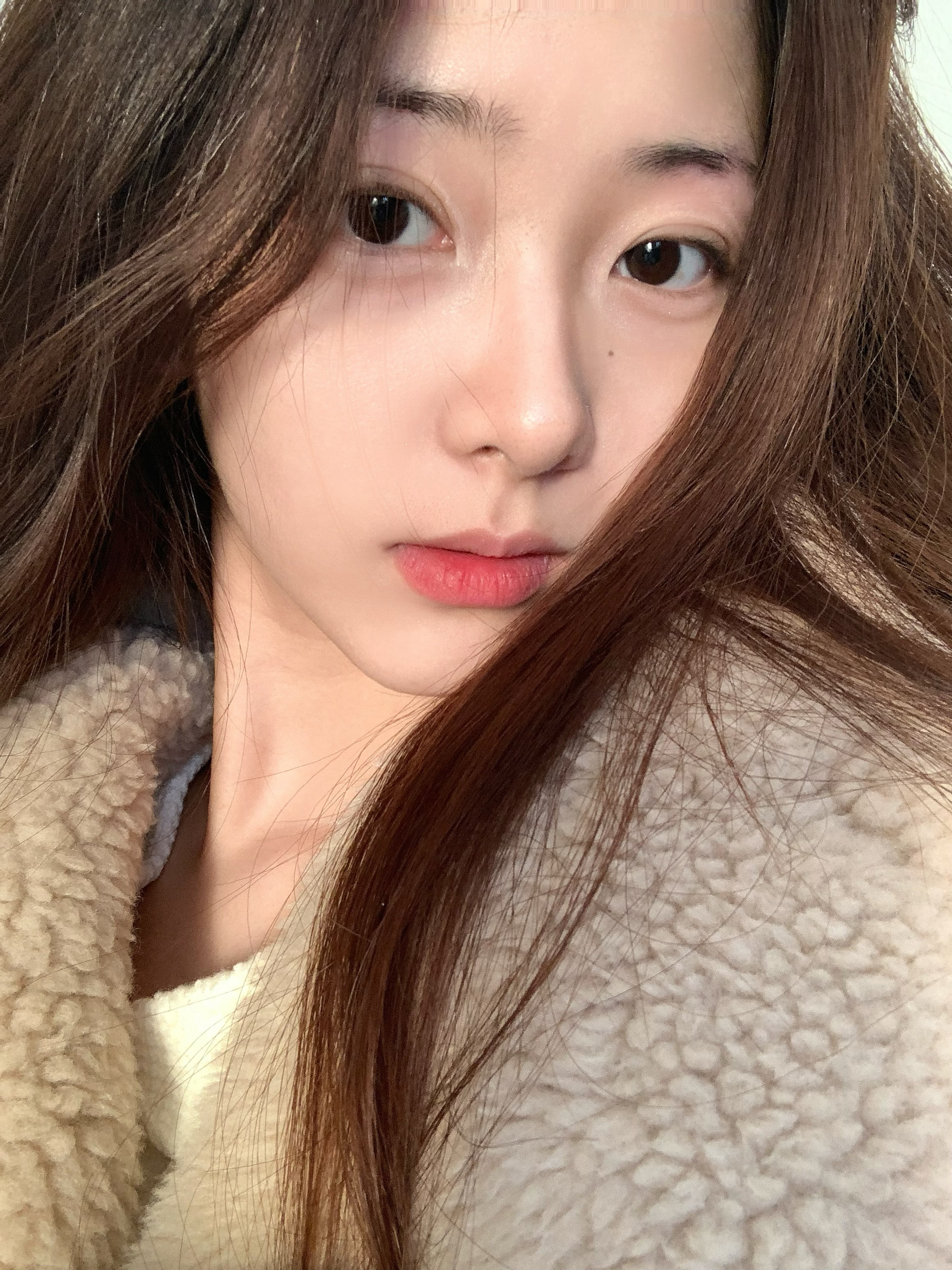 想打卧蚕素颜也会漂亮 不用自己画了有没有宝宝打过的可以给点建议吗材料打什么 会不