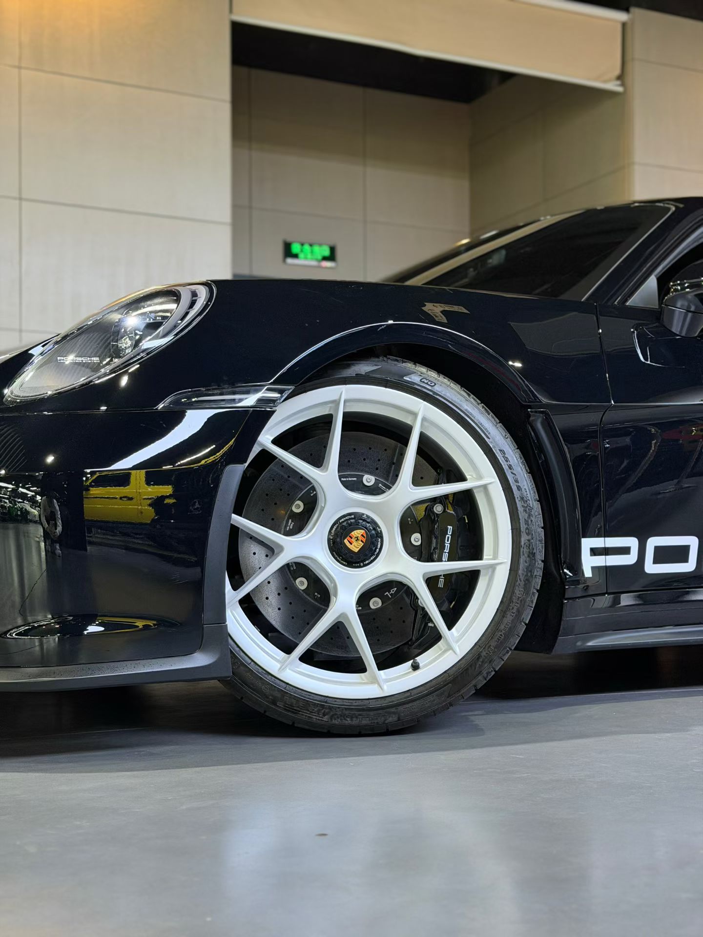 国内二手车市场最贵911 、保时捷992 S/T  。目前992 S/T行情比国