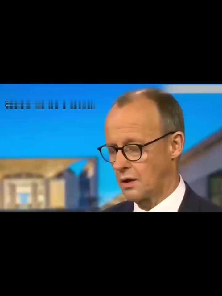 德国默茨这执政表现，简直让人一言难尽。
上任刚一年，支持率跌至13%，创历史新低