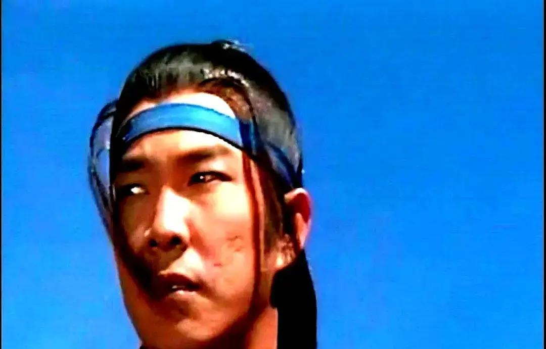 司马无情和杨丽菁同框被翻出来。

三十年前亚视拍的剧，镜头里俩人一个冷面剑客一个