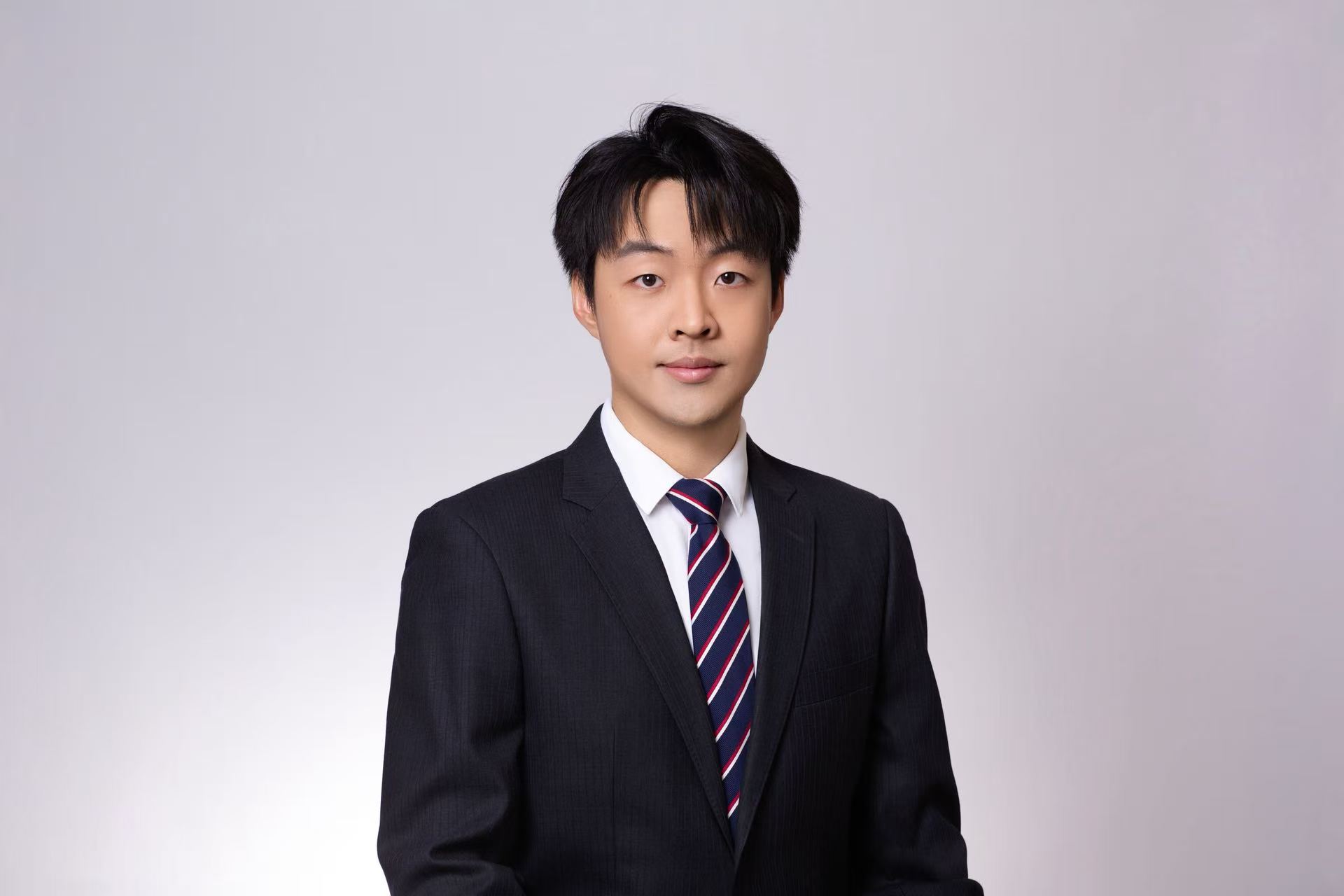 27岁清华教授创业押注RSI，首款模型开源！3个月融了近4亿