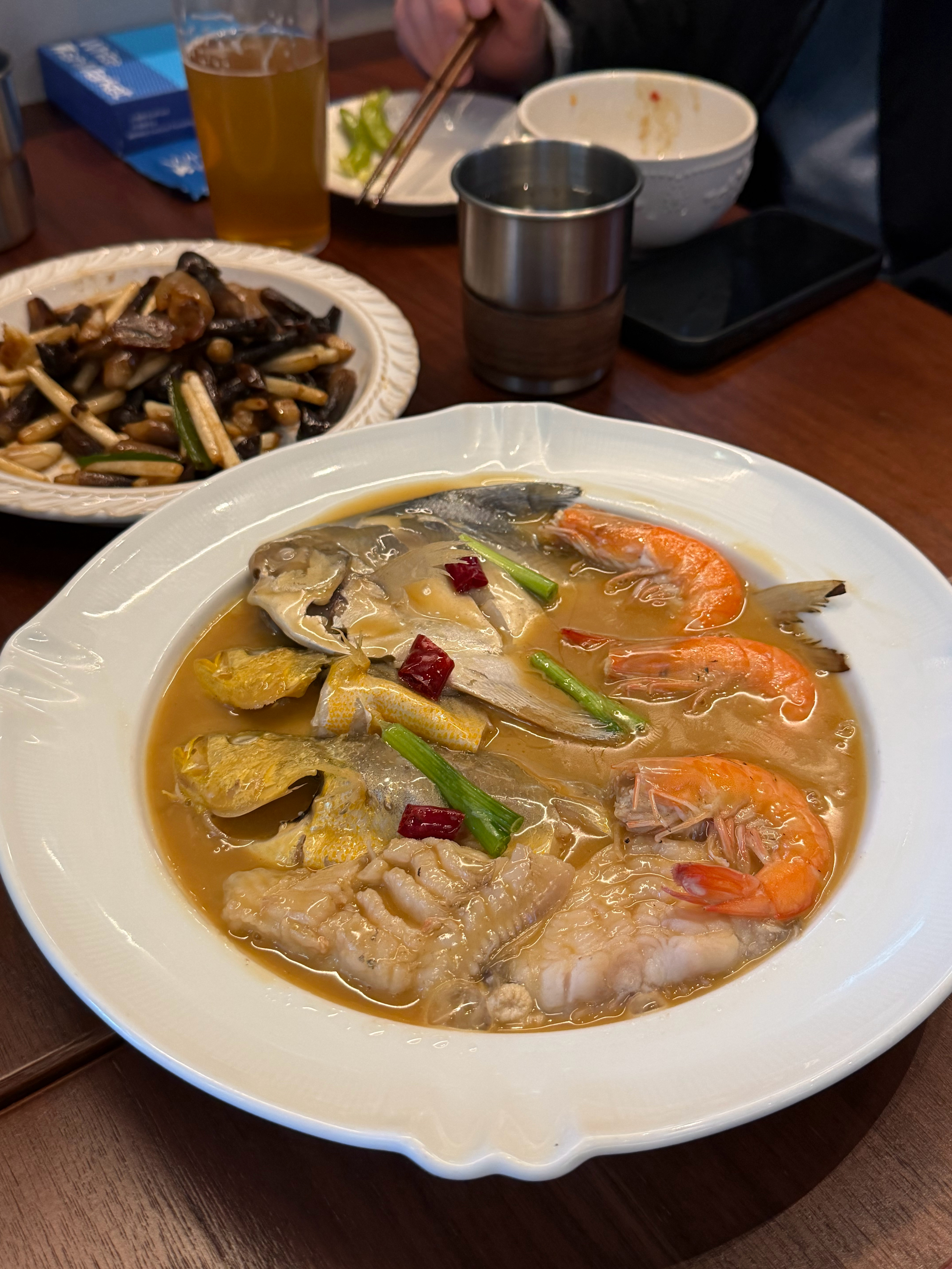 早早早，昨天6点喝到10点迎接愉快的周一