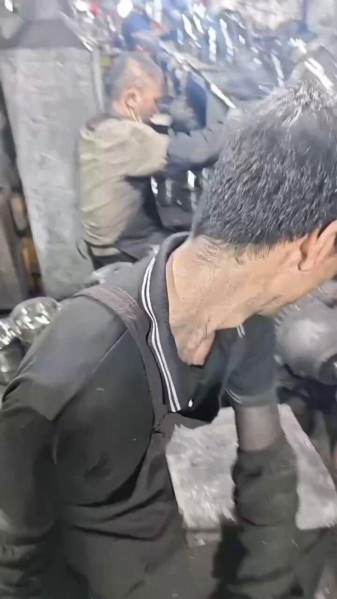 谁看了这车间画面不揪心？
 
广东一家五金厂正在招抛光、砂光、机抛工人，
可实拍