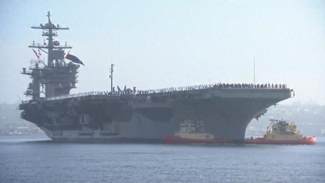 美军林肯号航母士气正濒临崩溃美国《海军时报》8月12日披露，由于长时间高强度海上