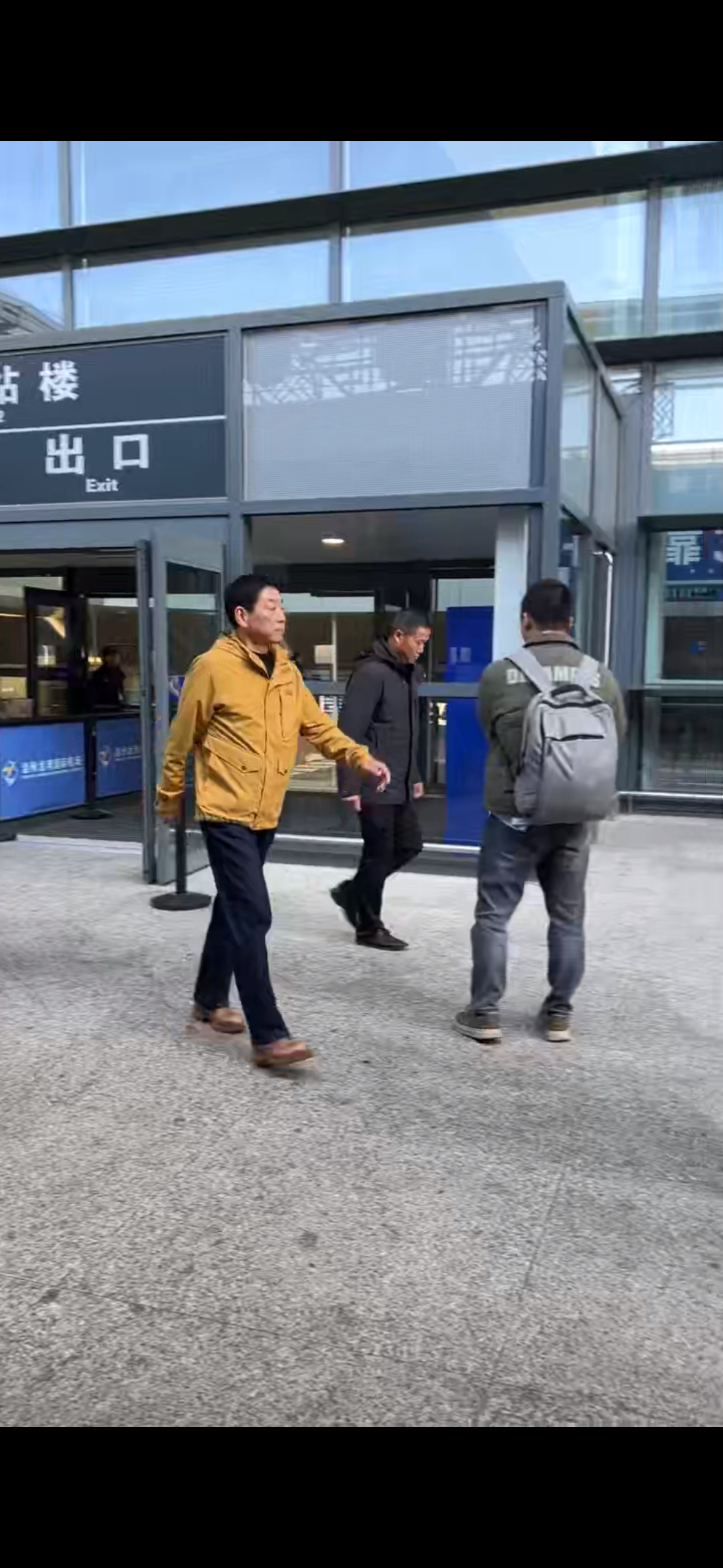 魏建军来瑞安找活 回看过去魏建军的公开表达，从 “ 求真 ” 亮出长城汽车的家底