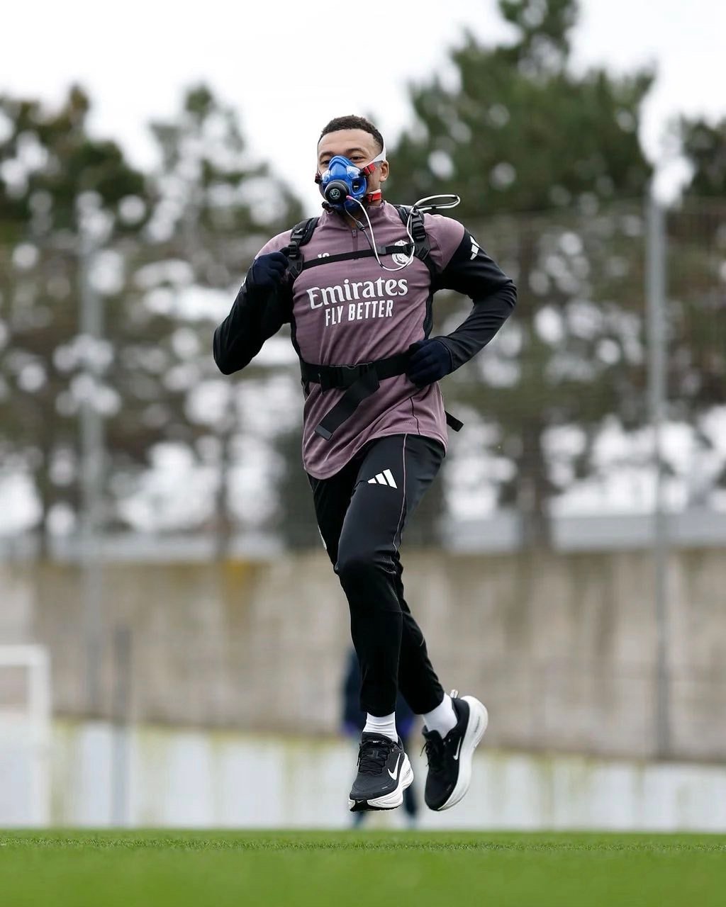 姆巴佩  看这造型我们就知道他回来了👦🏽🤿😅姆巴佩