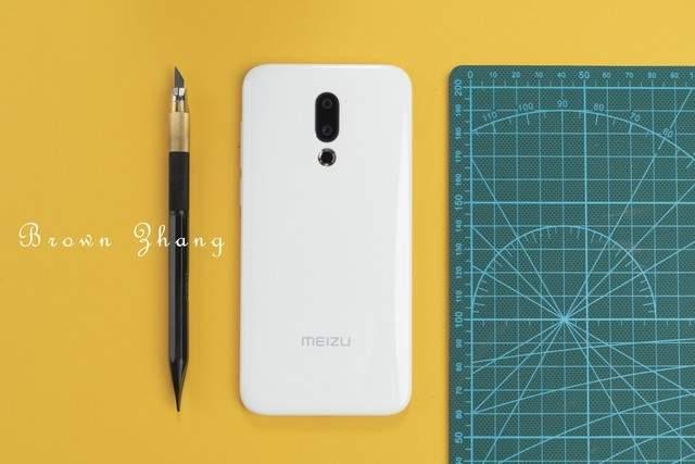 魅族：小众的倔强，多少人的情怀执念
聊魅族总有人说是“鞭尸”，但讲真，这品牌在我