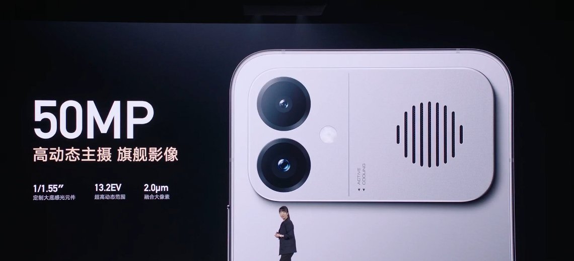 k90max 主摄是一颗 50MP 光影猎人 800，1/1.55" 大底，还有